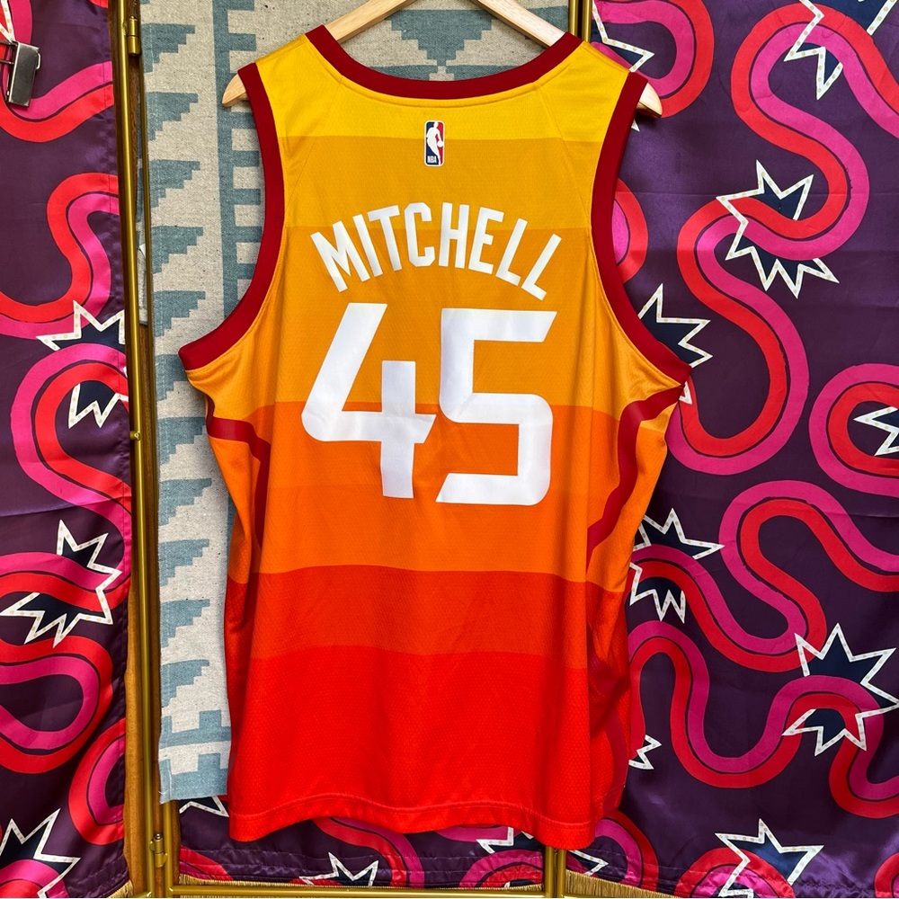 Nike NBA Utah Jazz 45 Donovan Mitchell City Edition Jersey AJ4649 Swingman 52
